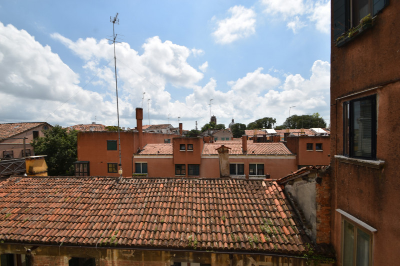 Appartamento trilocale in vendita a venezia