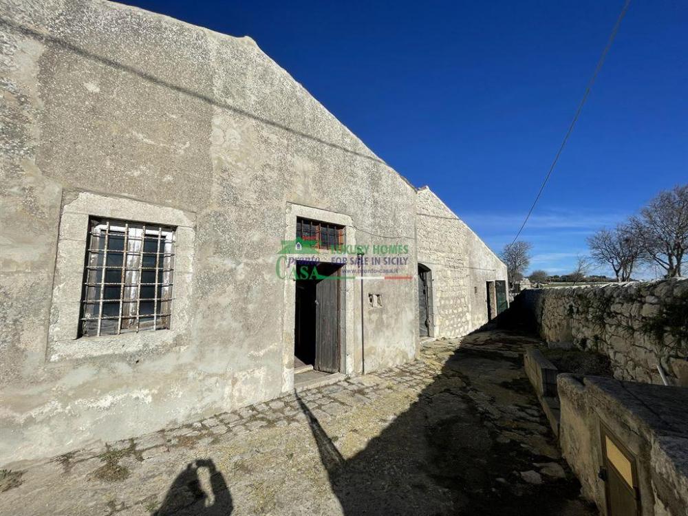 Casa plurilocale in vendita a modica